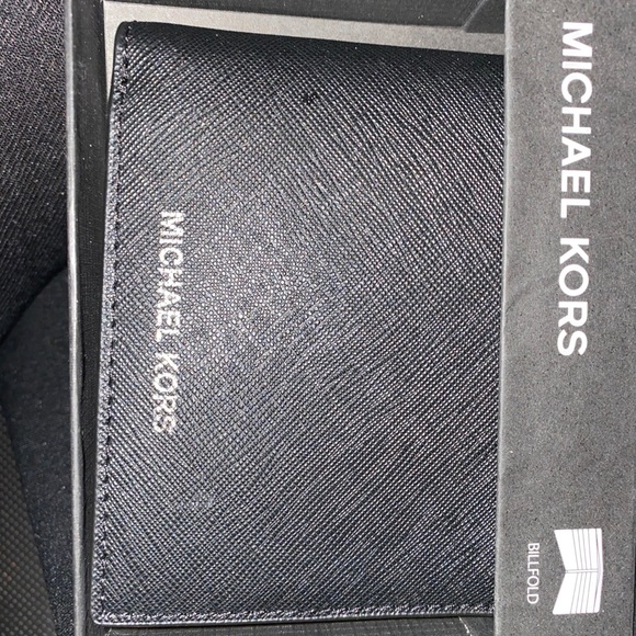 Michael kors men’s billfold - Picture 2 of 2